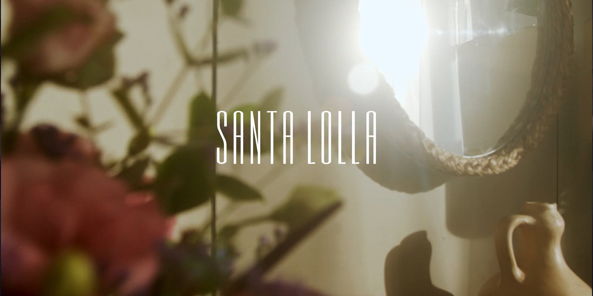 Santa Lolla